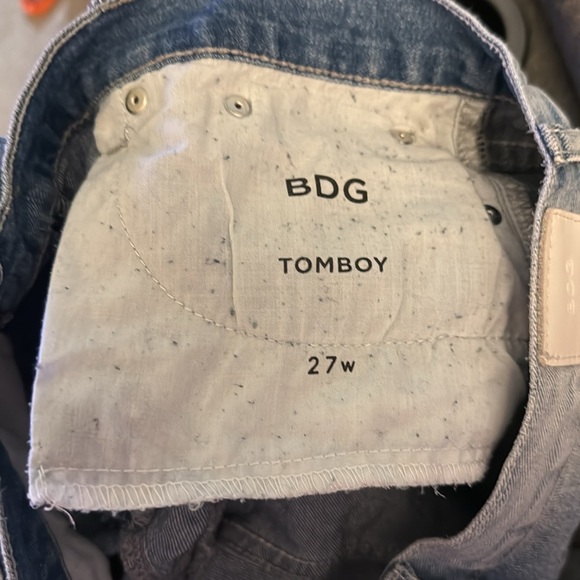 ♥️Final Price. BDG Bermuda Denim Shorts - Picture 7 of 8